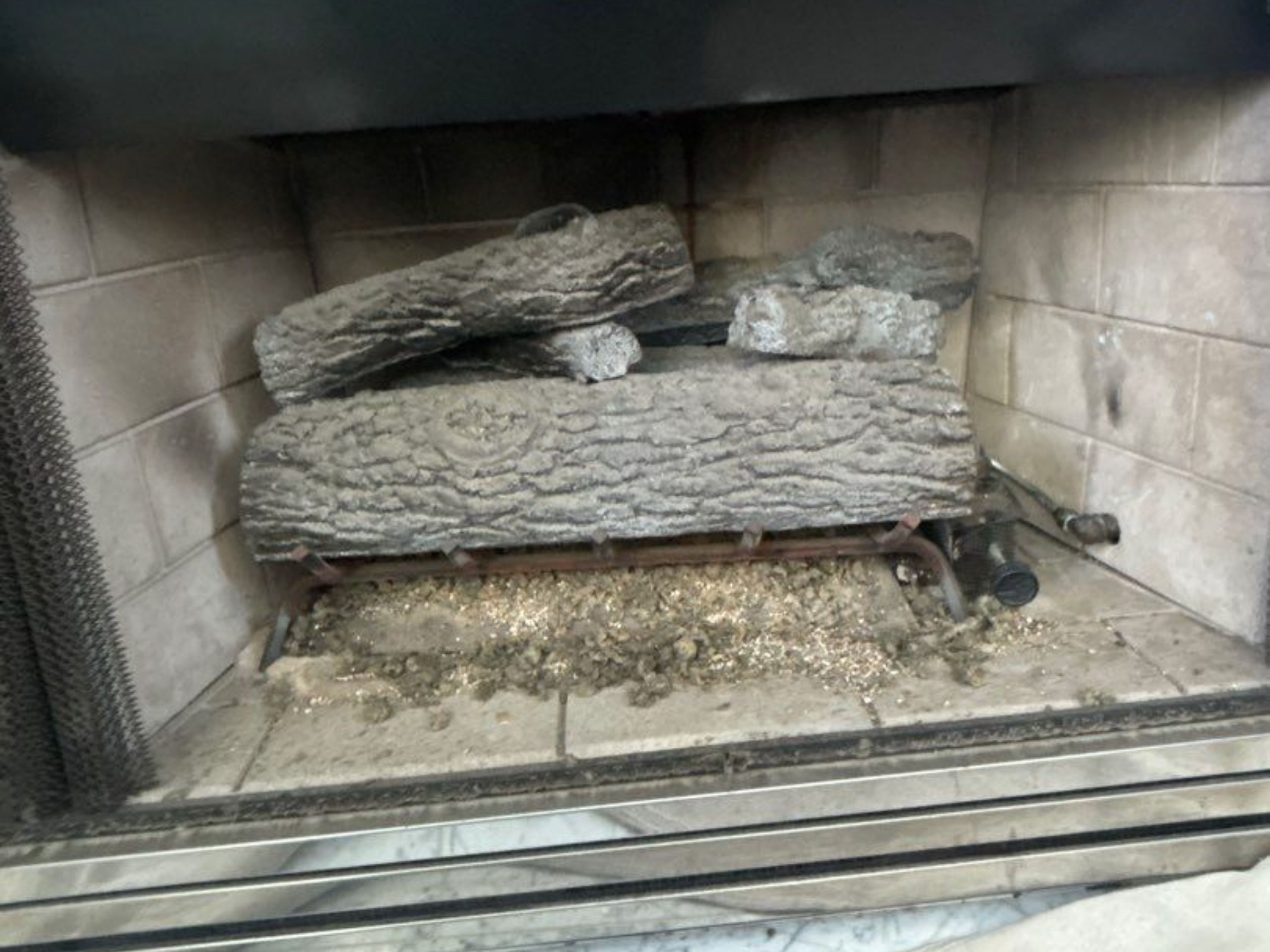 Gas fireplace type