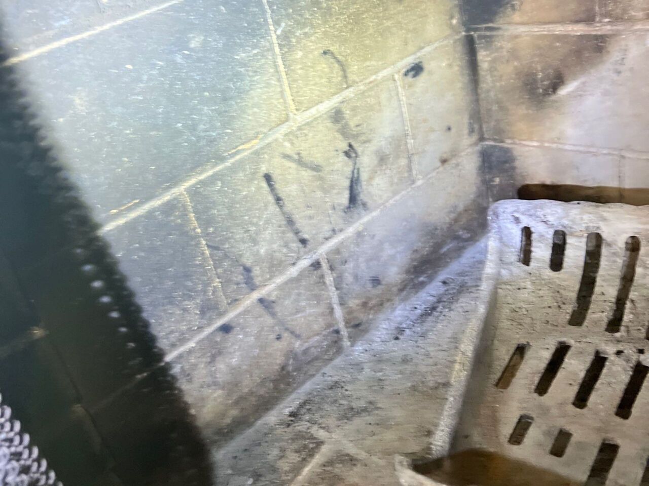 Heavy Soot & Creosote Staining